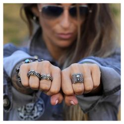 SR002X Anillo Plata de Palo SKULL