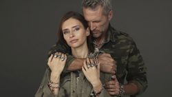 SR014A Anillo Plata de Palo de plata y circonitas azules