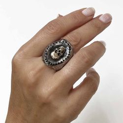 SR015X Anillo Plata de Palo calavera y pavés con circonitas negras