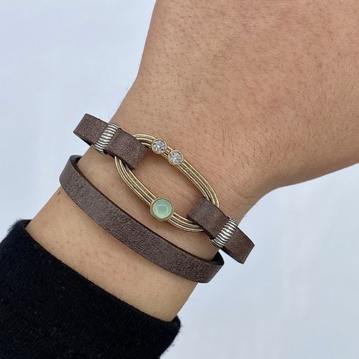 WB412X Pulsera Plata de Palo mujer doble de cuero plano marrón oscuro de 7 milímetros con eslabón de bronce con 2 circonitas blancas y cabujón color calcedonia