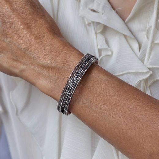 WB472X Pulsera PLATA DE PALO de cuero con pasamanería plateada y negra