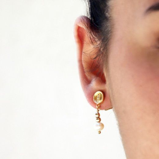 WE158G Pendientes Plata de Palo colección Allegra con perlas de agua dulce para mujer elegantes y atractivos