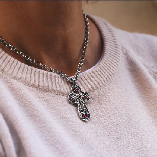 WN191X Collar PLATA DE PALO de mujer modelo Aura adornada con cuatro cristales de granate natural