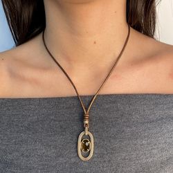 WN210X Collar PLATA DE PALO mujer en bronce y cuarzo fumé facetado en cuero