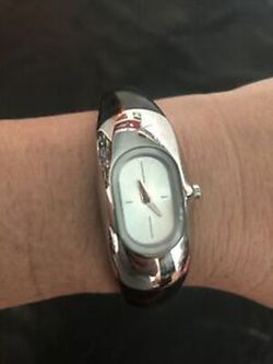 WR0102043 Reloj Nike de mujer alargado analógico