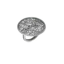 WR126X Anillo Plata de Palo colección Maribel de mujer en plata de ley su diseño circular y los detalles de la pasamanería lo hacen versátil y fácil de combinar