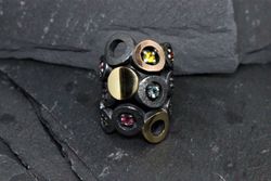 Anillo mujer en plata envejecida colección YAKARTA DOBLE con piedras naturales y oro 9K